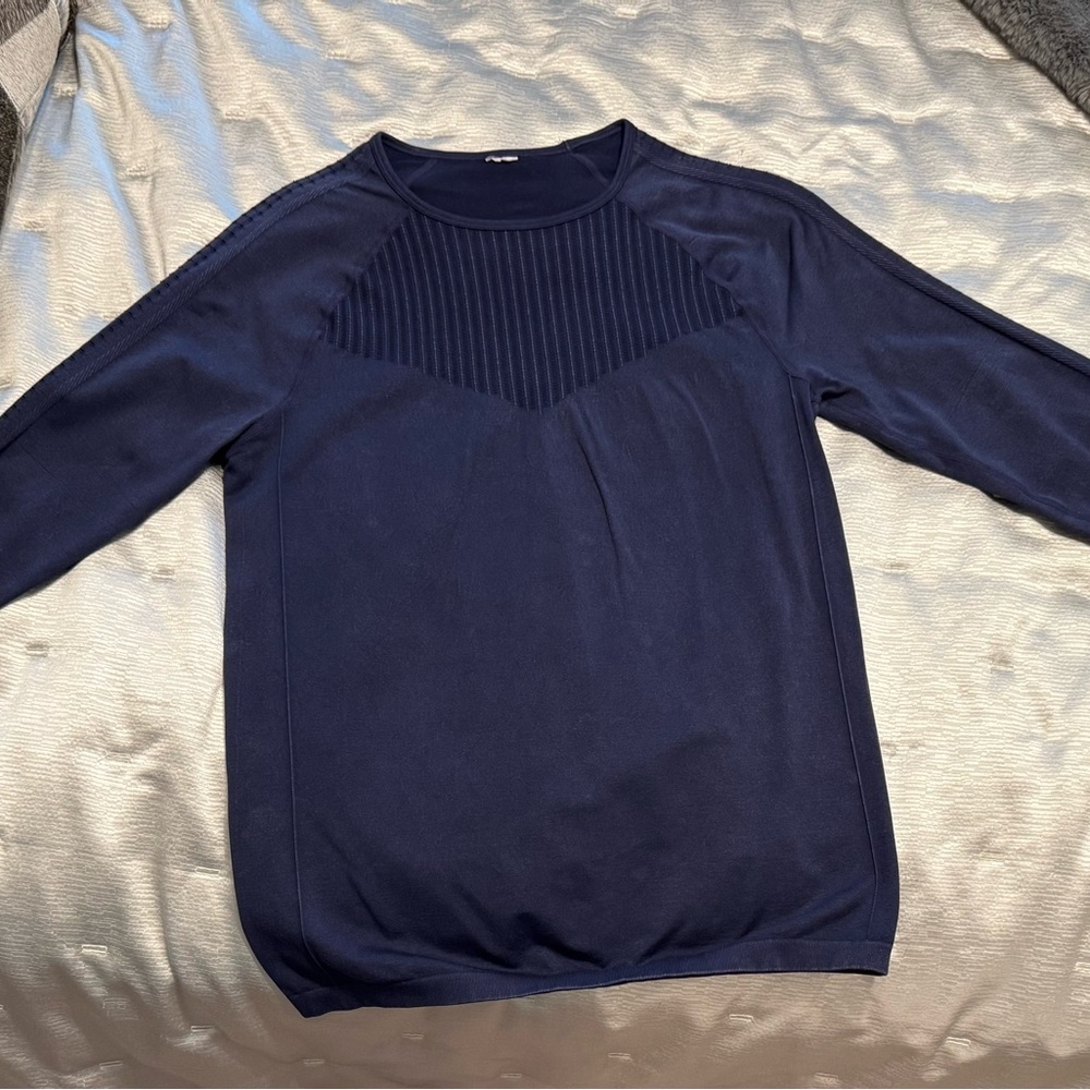 Fabletics Women’s Navy Blue Top